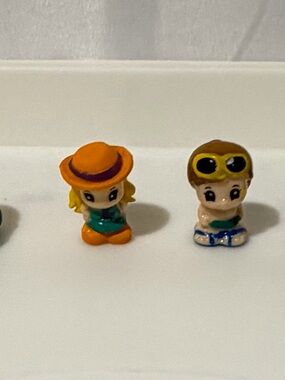 Squinkies Zinkies Lot of 8 Mini Figures